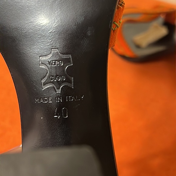 Beautiful Giancarlo Paoli Orange Sandals Size 40 - Picture 7 of 16